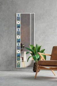 Decoratieve spiegel Hélène B50xH152cm Gehard glas en massief wit hout Links motief Blauwe en witte tegels