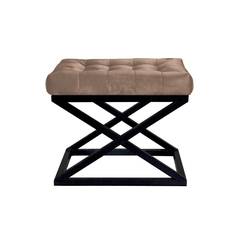 Taburete Ulad, asiento tapizado en metal negro y terciopelo marrón claro