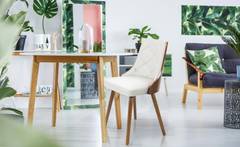 Set van 4 Lalix Scandinavische stoelen in hazelnoot en wit hout