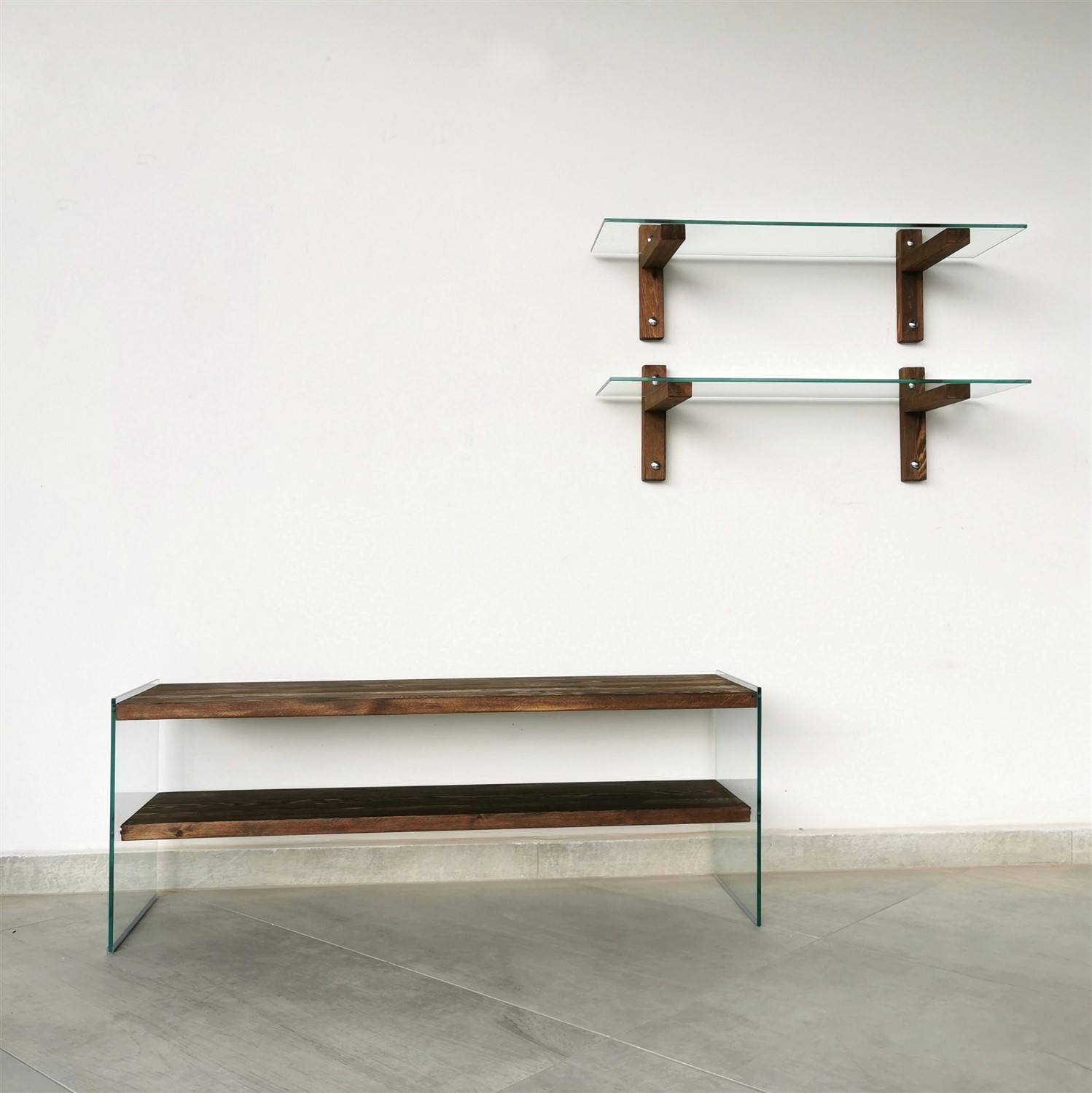 TV-meubel met 2 Doris-wandplanken L120cm Donker massief hout en helder gehard glas