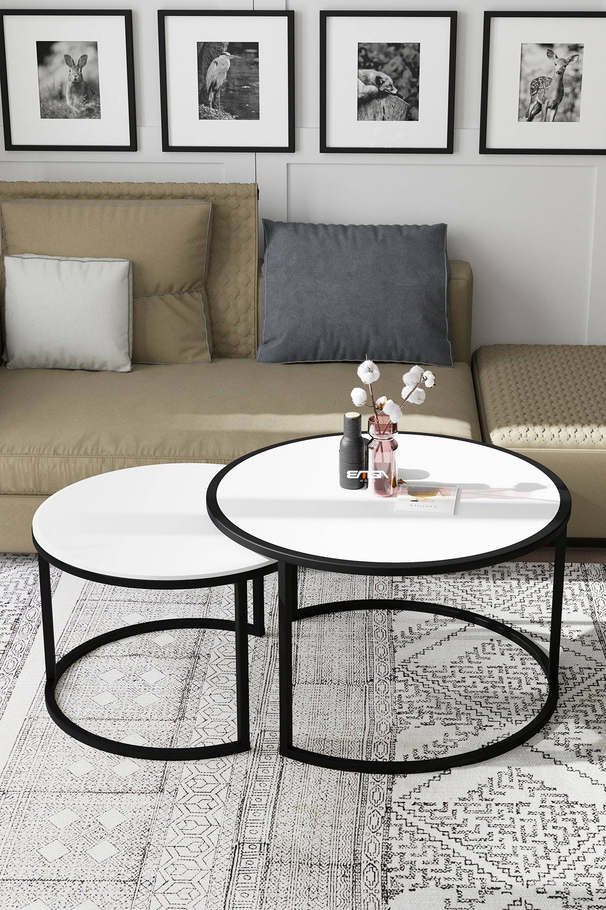 Set di 2 tavolini nidificanti Borrina in legno bianco e metallo nero
