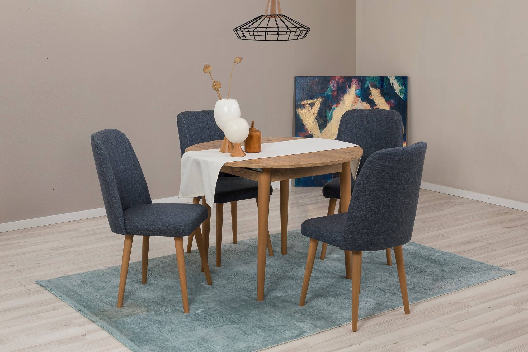 Conjunto de mesa redonda extensible y 4 sillas Malva de madera clara y tela azul marino