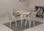 Set tavolo rotondo estensibile e 4 sedie Malva in legno bianco e tessuto grigio-beige.