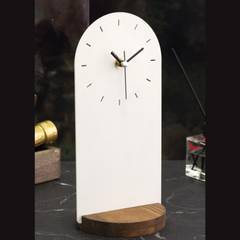 Reloj de sobremesa Lullye L12xH25cm Blanco y madera oscura