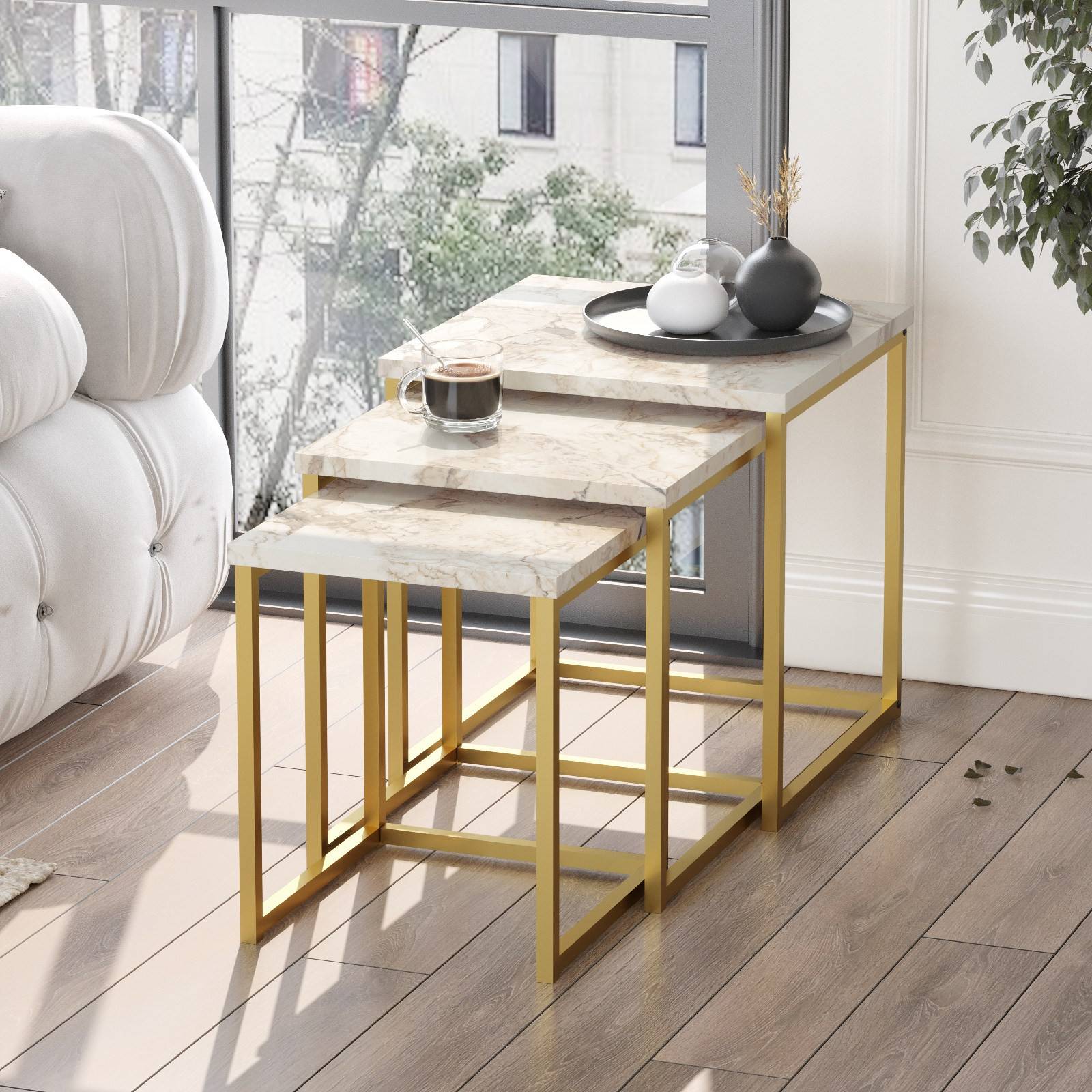 ELEONORA set di tavolini con struttura in metallo oro e piano in vetro  effetto marmo bianco
