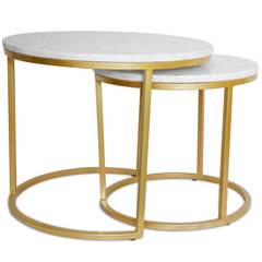 Set di 2 tavolini ad incastro Manitou in metallo dorato e marmo bianco