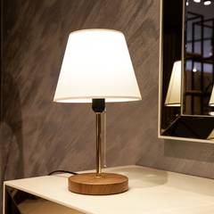 Tafellamp Virasta H40cm Hout, Goud Metaal en Roomwitte Stof