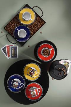 Set mit 6 Tafferan Kaffeetassen und Untertassen 100ml Porzellan Design Kartenspiel Mehrfarbig