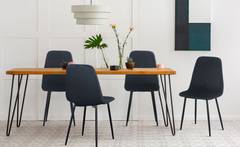 Set van 8 Norway Pieds zwart en zwart fluwelen gecapitonneerde stoelen