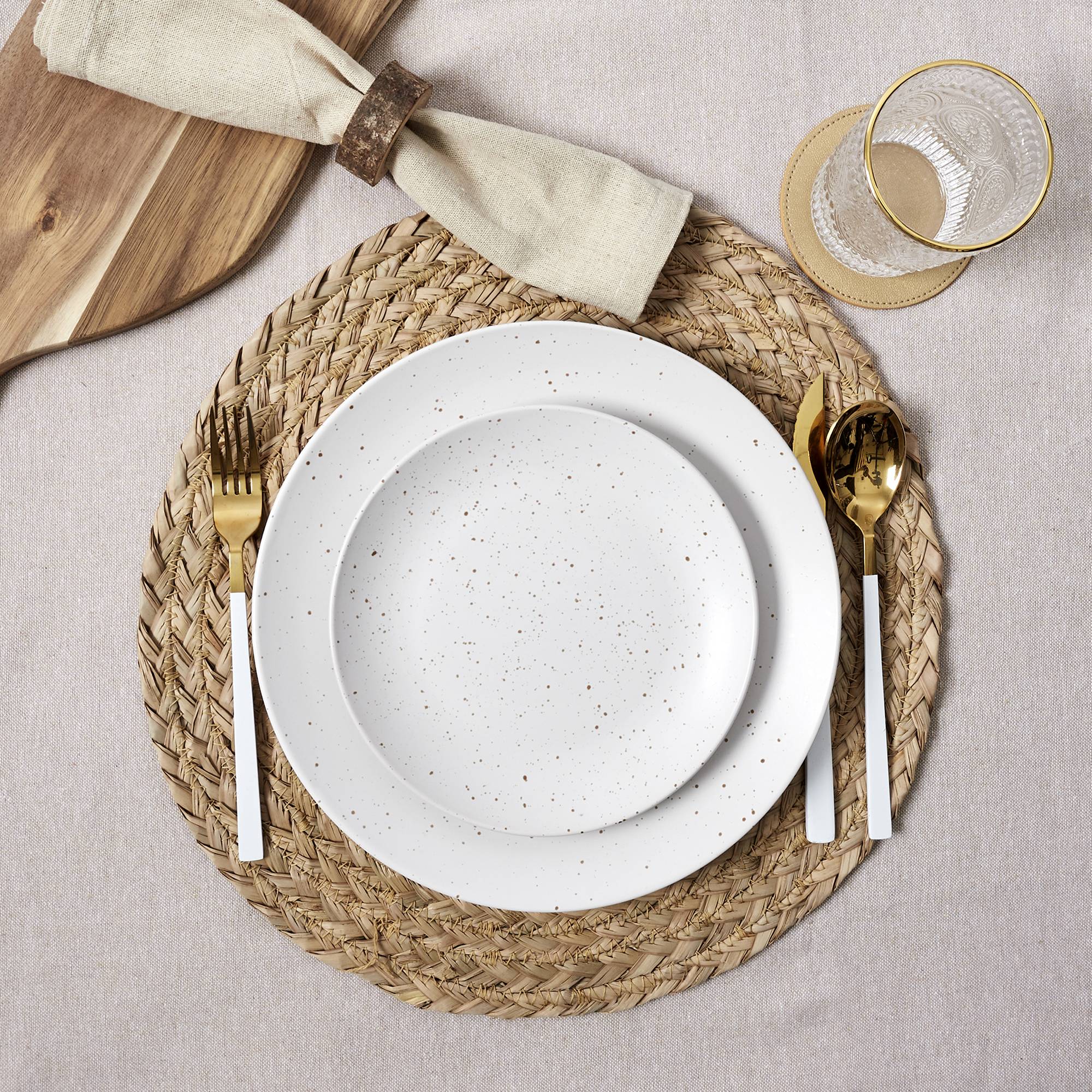 Service de table 18 assiettes pour 6 personnes avec motif style Grec  Gris-Beige