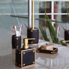 Set di accessori da bagno in poliresina Akachi 4 pezzi Nero e oro