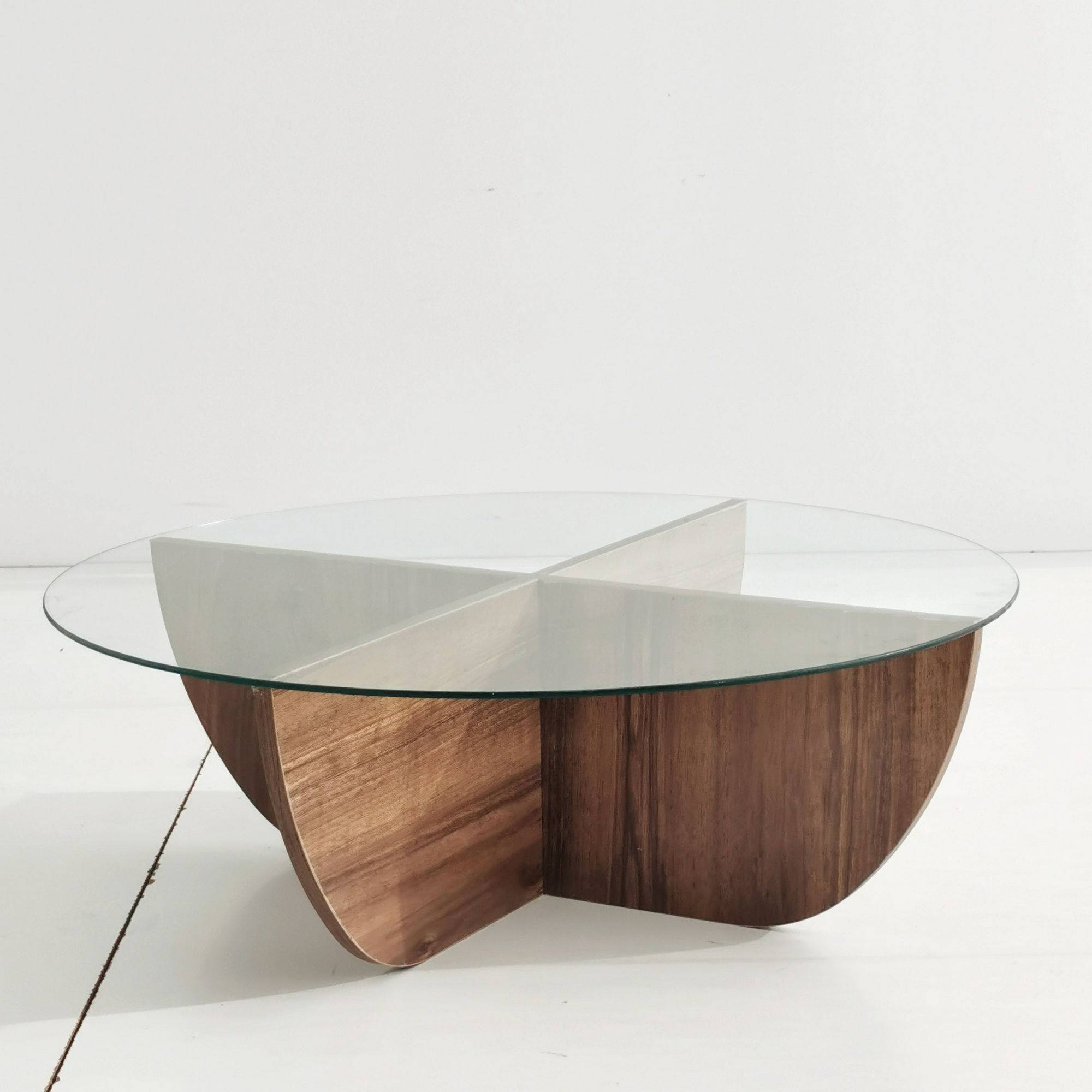 Table basse design Sunac D90cm Verre Transparent et Bois foncé